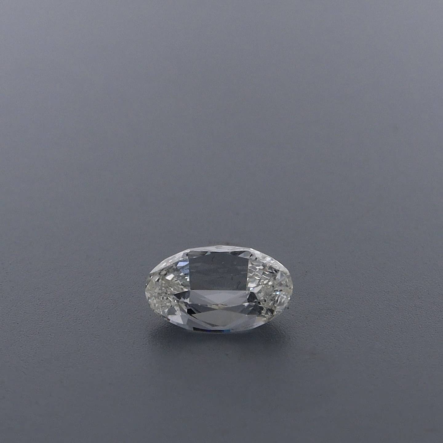 Oval 1.02ct IVVS1 Diamond