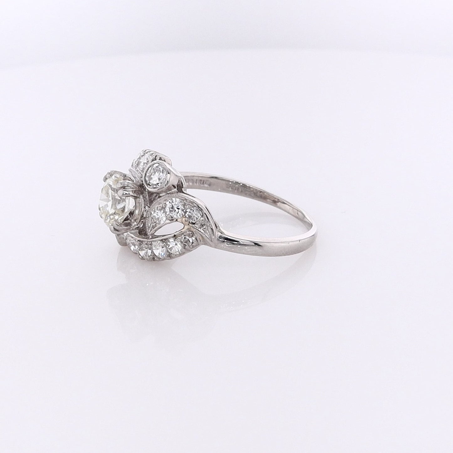 Estate Platinum Ring Diamond Ring