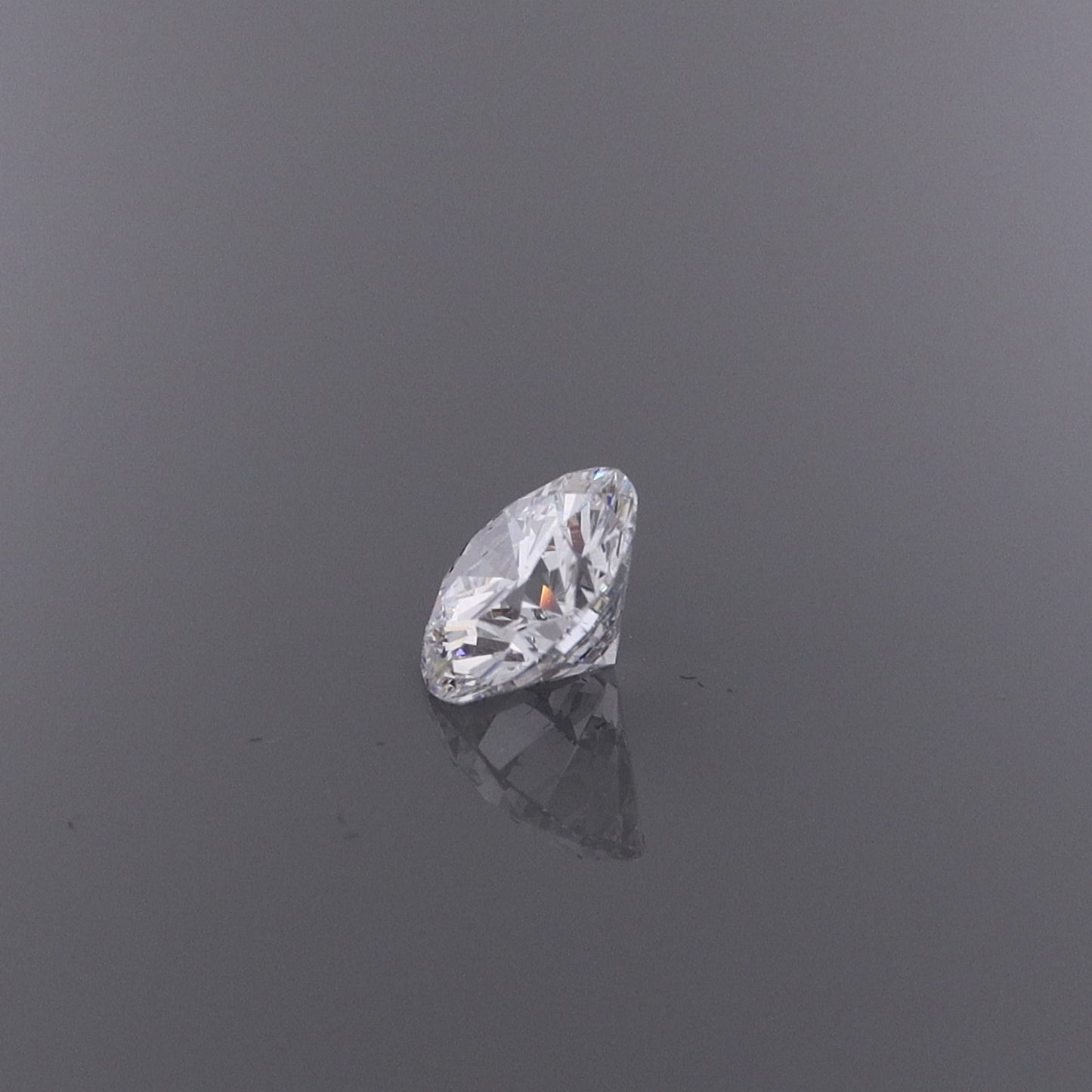 Round 1.51ct DVVS1 Diamond With GIA Certification #10937067