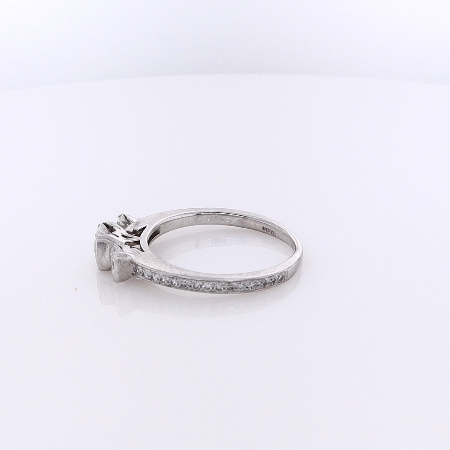 Estate Hearts on Fire 18 Karat White Gold Diamond Engagement Ring