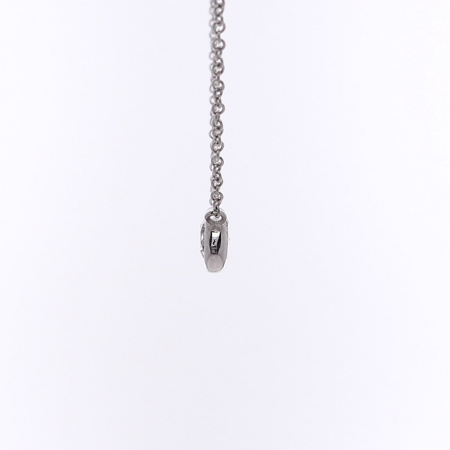 Estate 14 Karat White Gold Solitaire Diamond Pendant Necklace