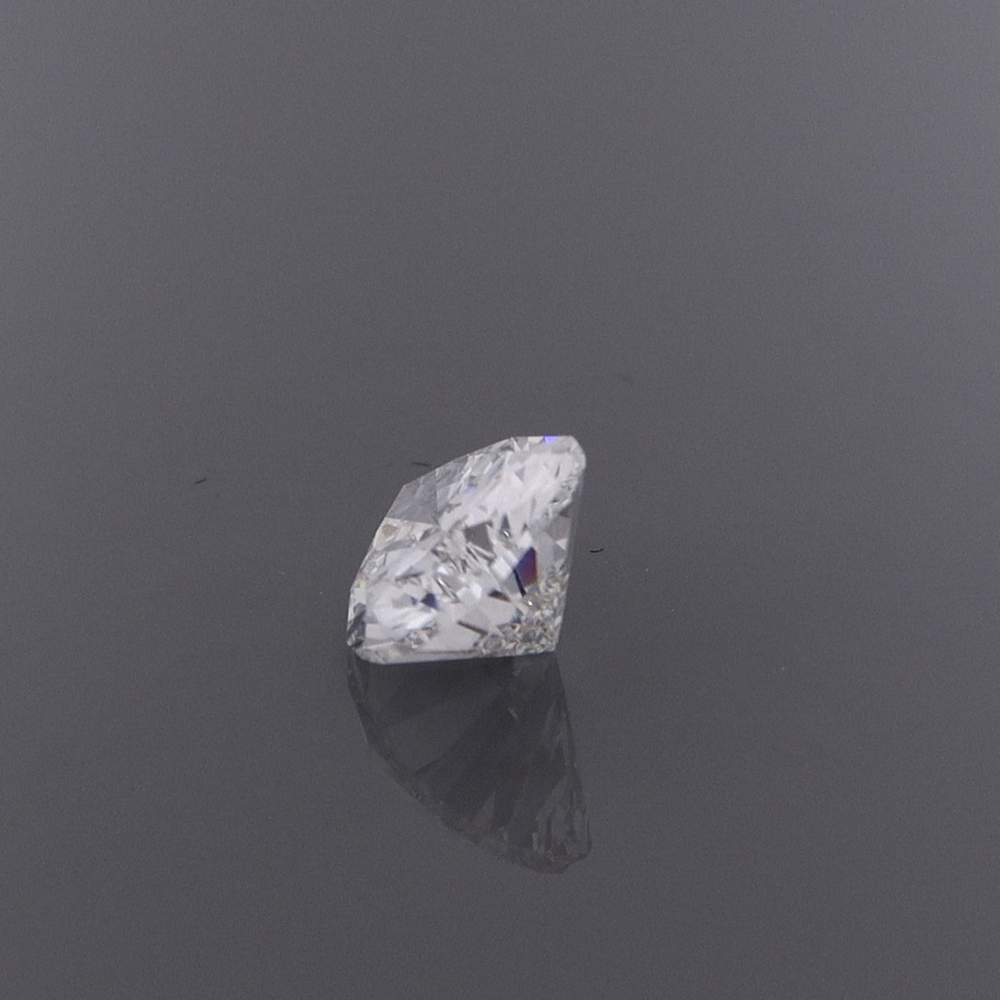 Pear 1.76ct FVS1 Diamond With GIA Certification #6465564771