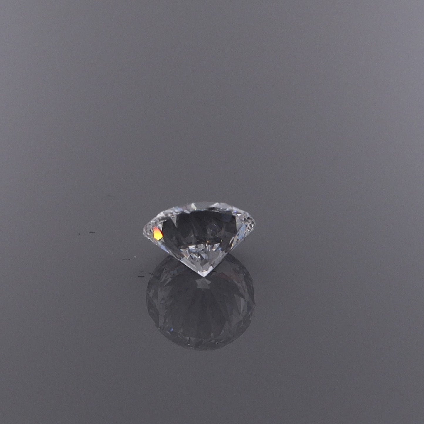 Round 1.51ct DVVS1 Diamond With GIA Certification #10937067