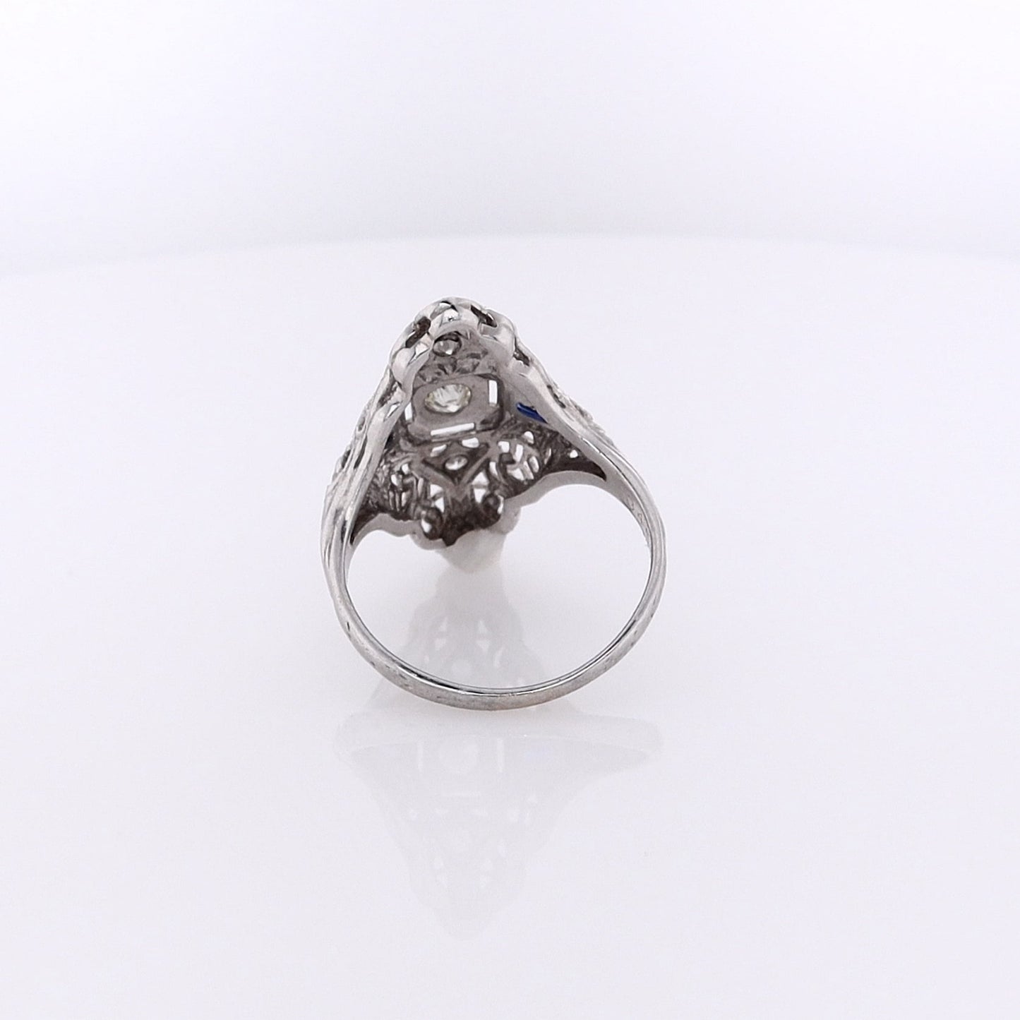 Estate 18 Karat White Gold Sapphire and Diamond Nevette Filagree Design Ring