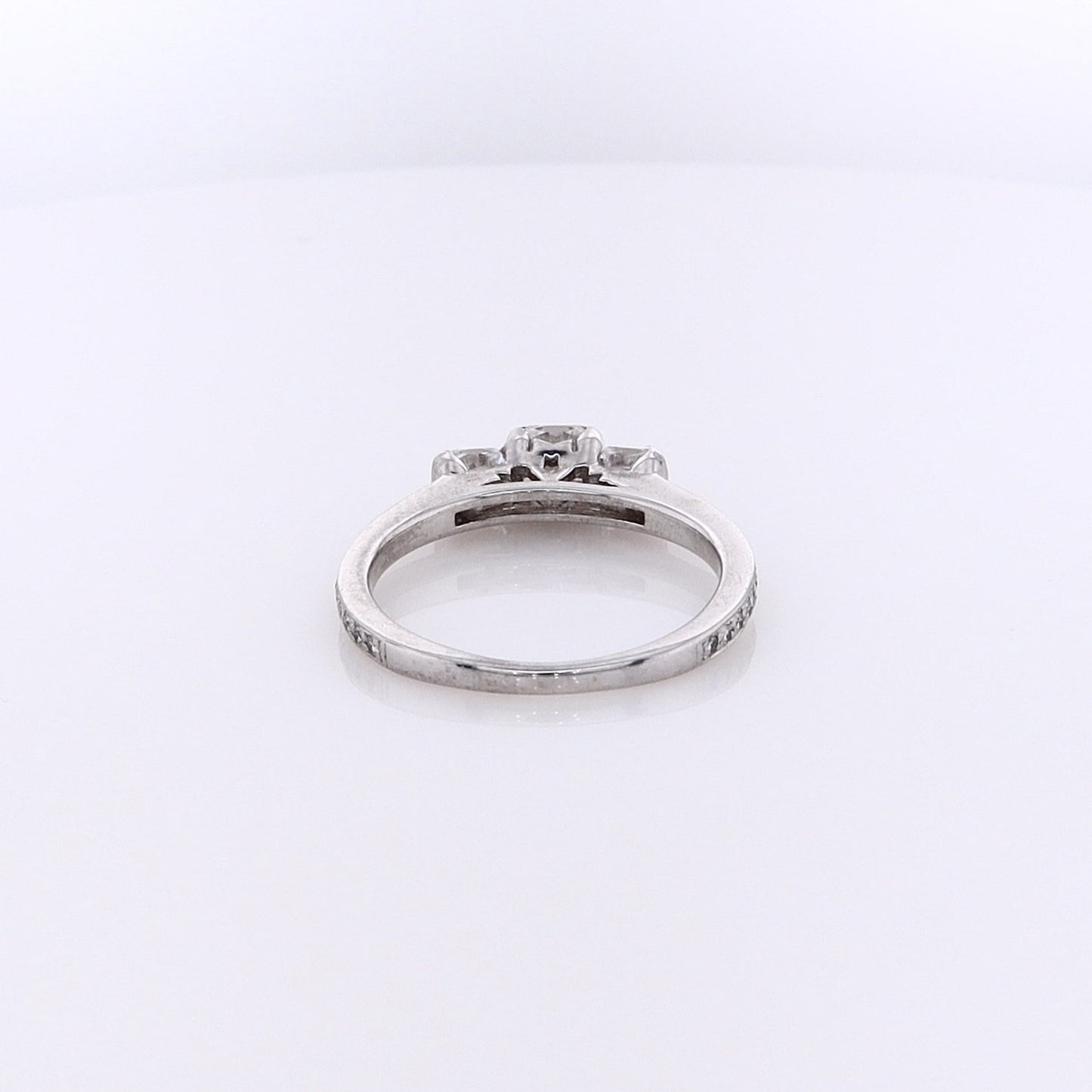 Estate Hearts on Fire 18 Karat White Gold Diamond Engagement Ring