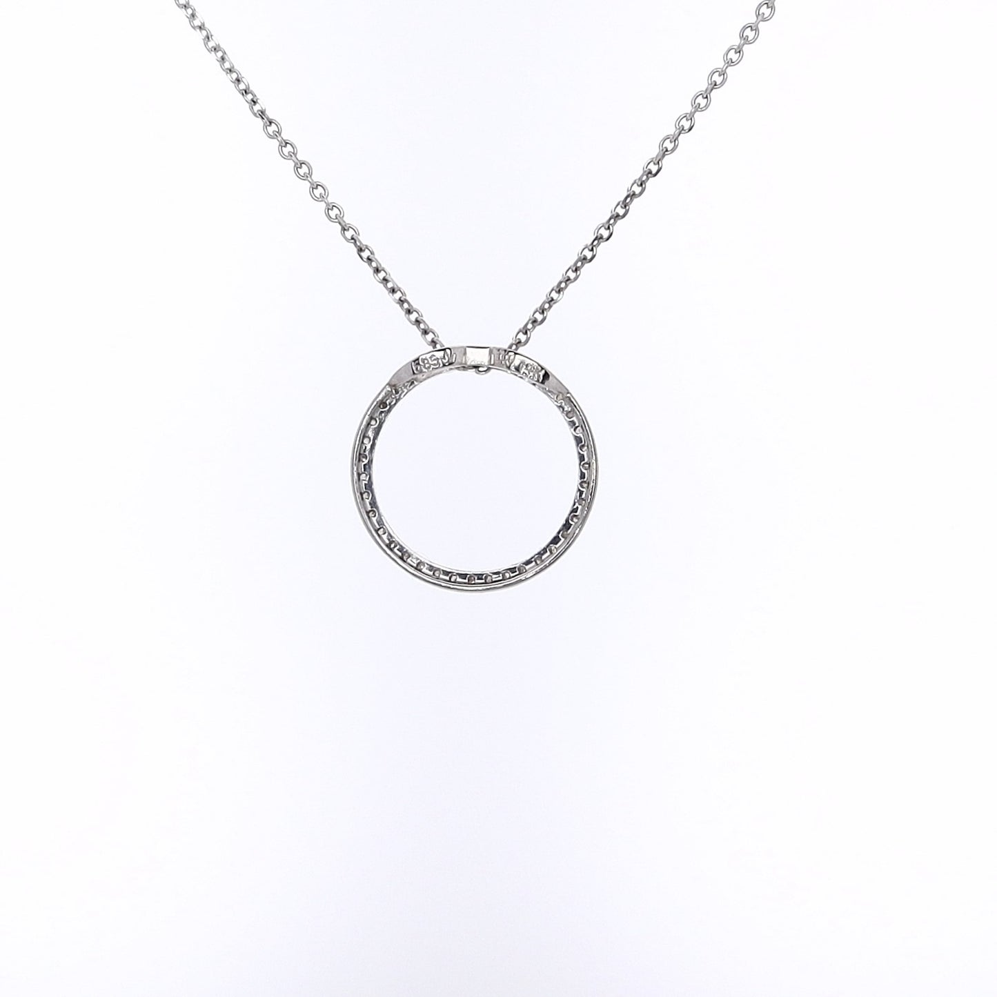 Estate 14 Karat White Gold Circle Diamond Pendant Necklace
