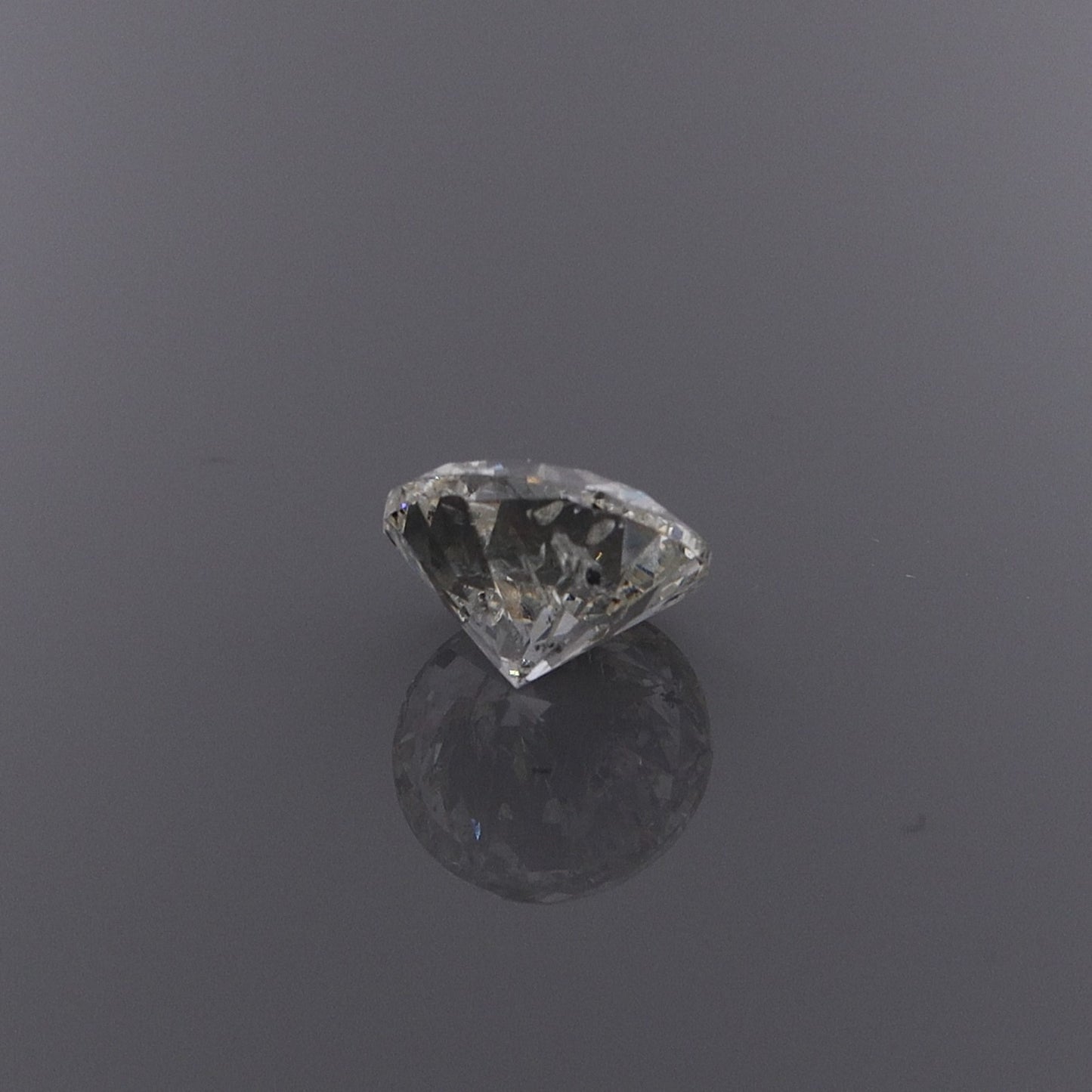 Round 2.03ct LI1 Diamond