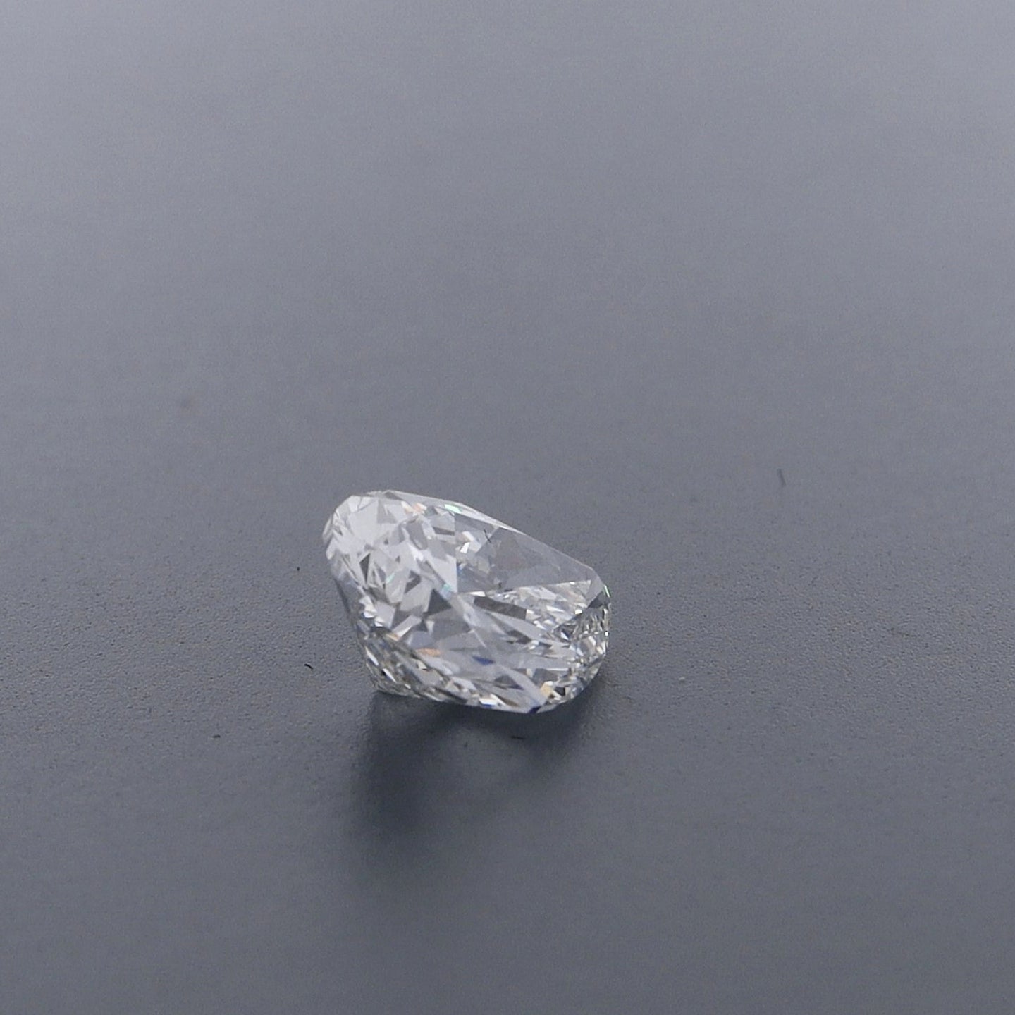 Pear 1.76ct FVS1 Diamond With GIA Cert