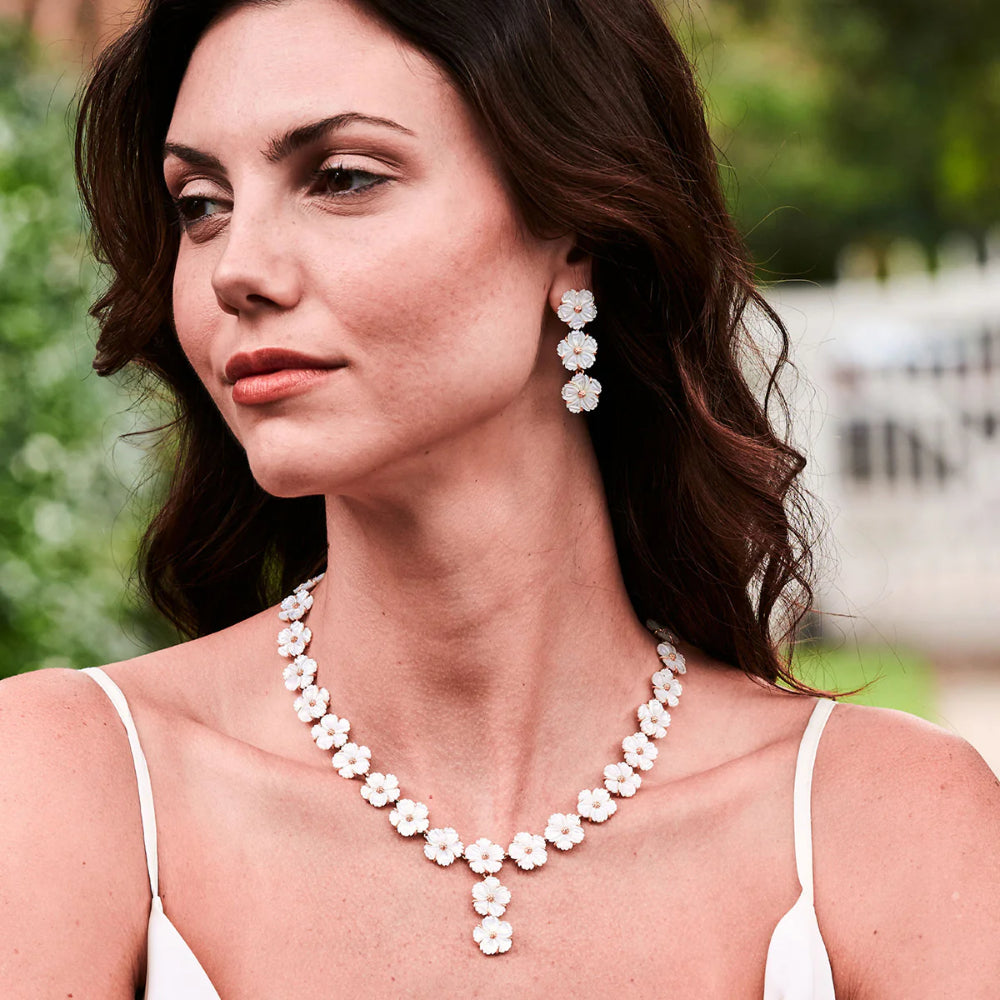 Capucine De Wulf Mermaid Garden Petite Linear Earrings - Mother of Pearl