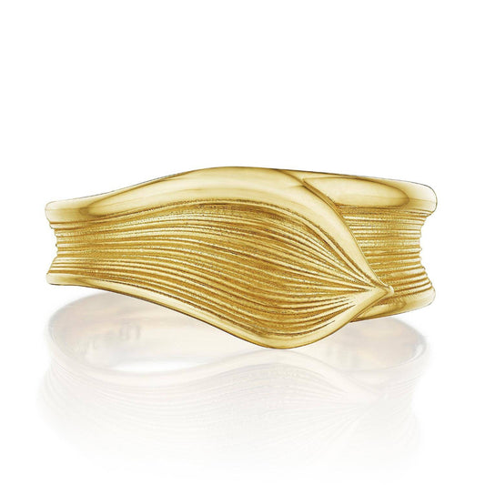 Tacori 18k Gold Dahlia Petal Ring