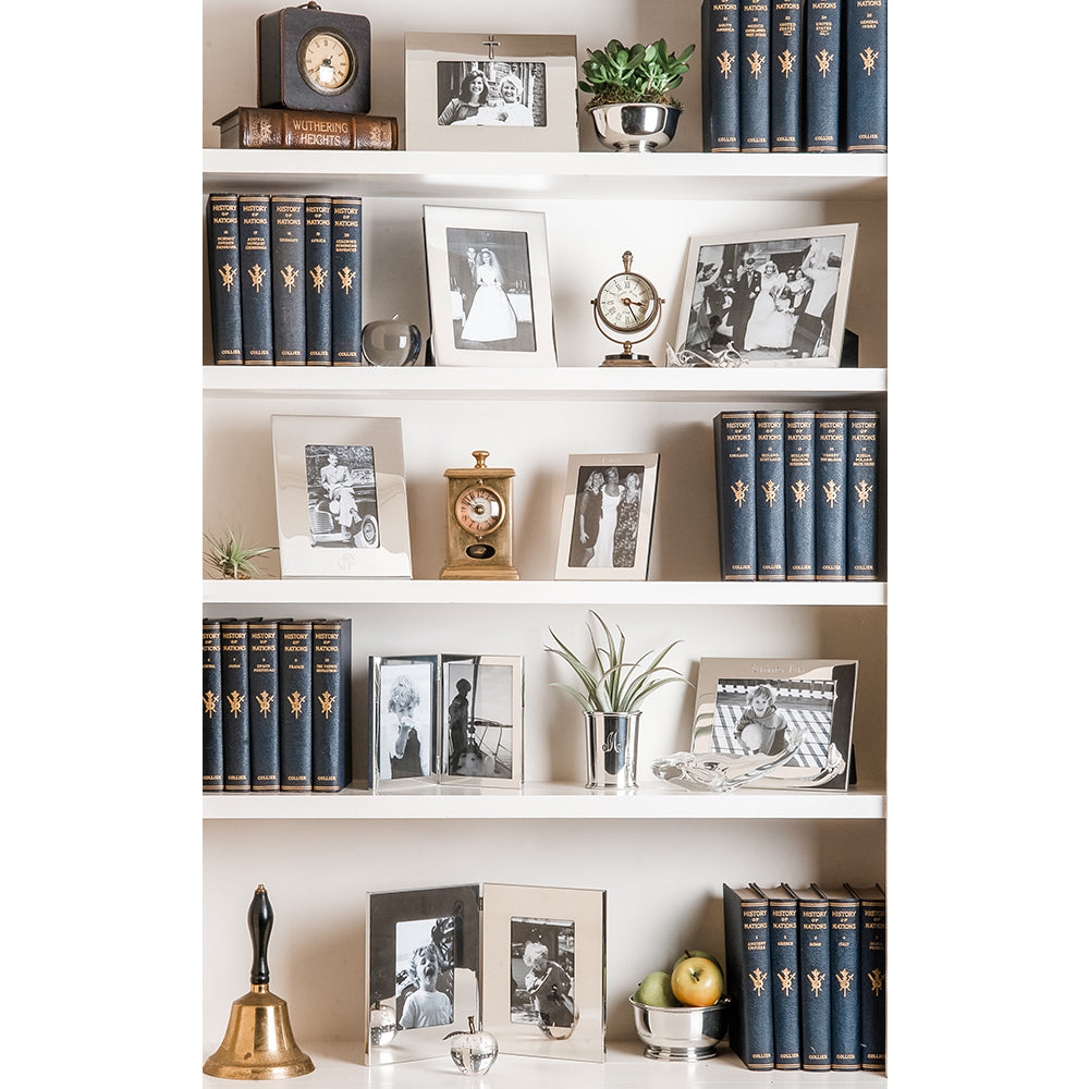 Salisbury Wide Border Frame Smyth Jewelers