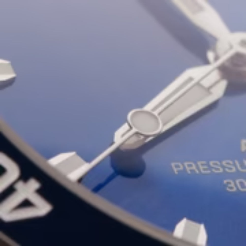 Oris Aquis Date 43.5mm Automatic Watch