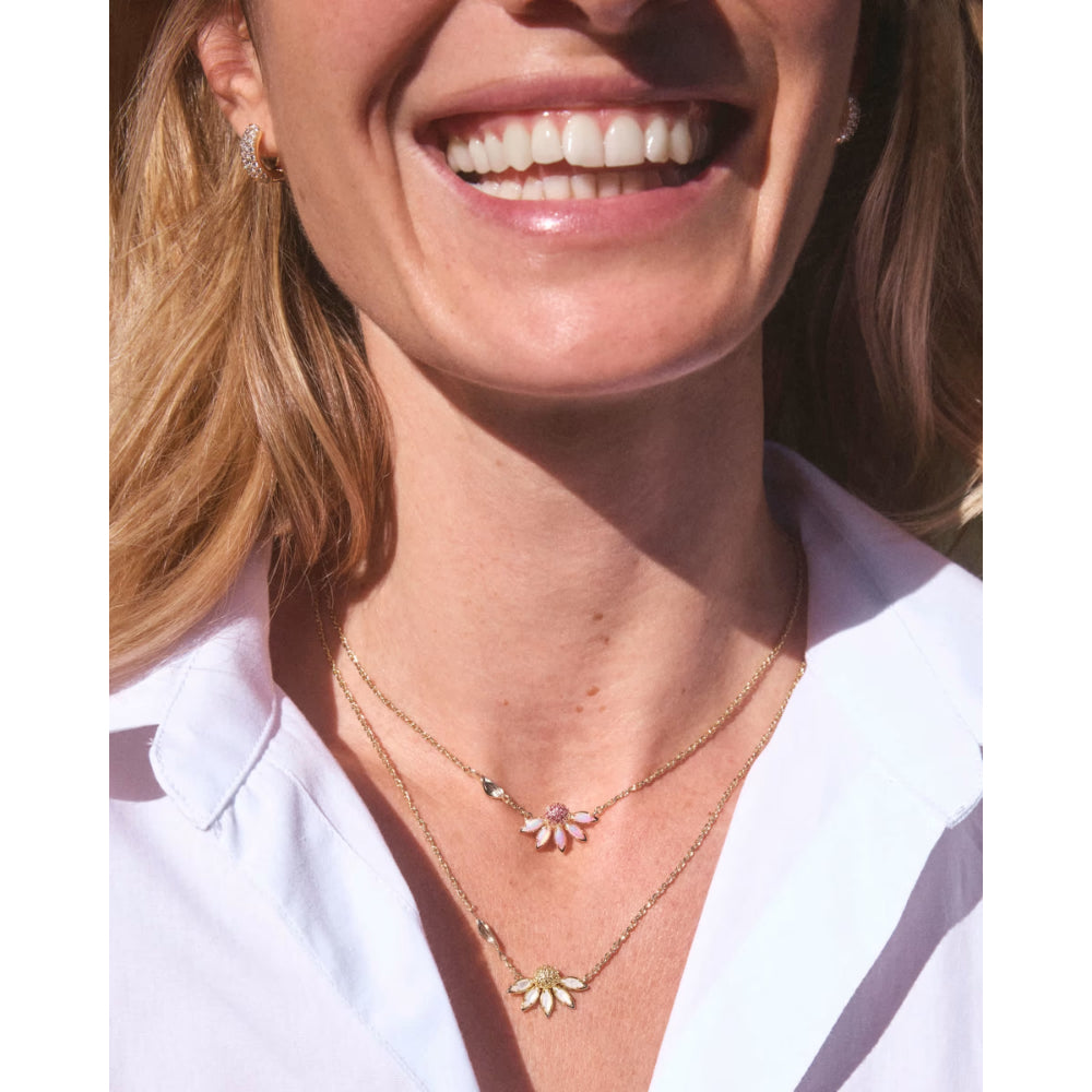 Kendra Scott Anya Flower Short Pendant Necklace