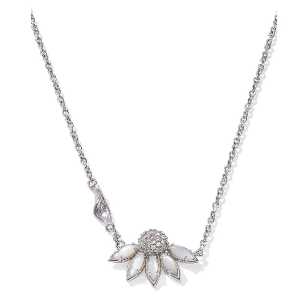 Kendra Scott Anya Flower Short Pendant Necklace