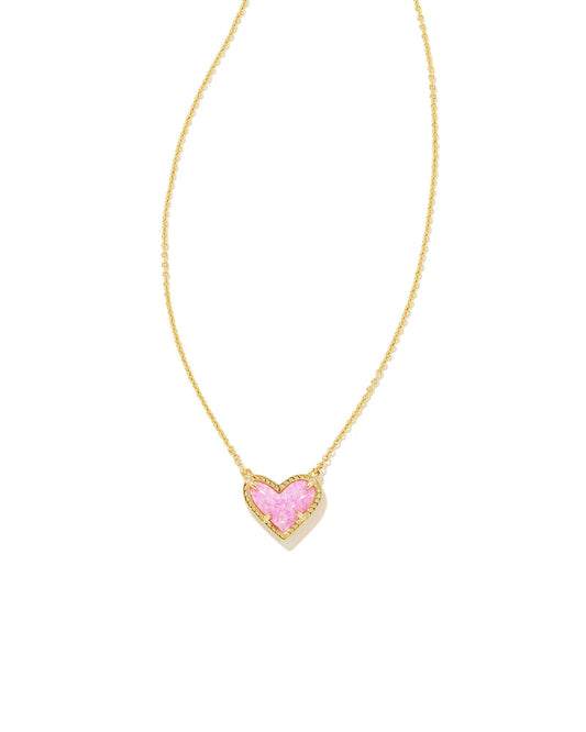 Kendra Scott Ari Heart Pendant Necklace - Bubble Gum Pink Opal