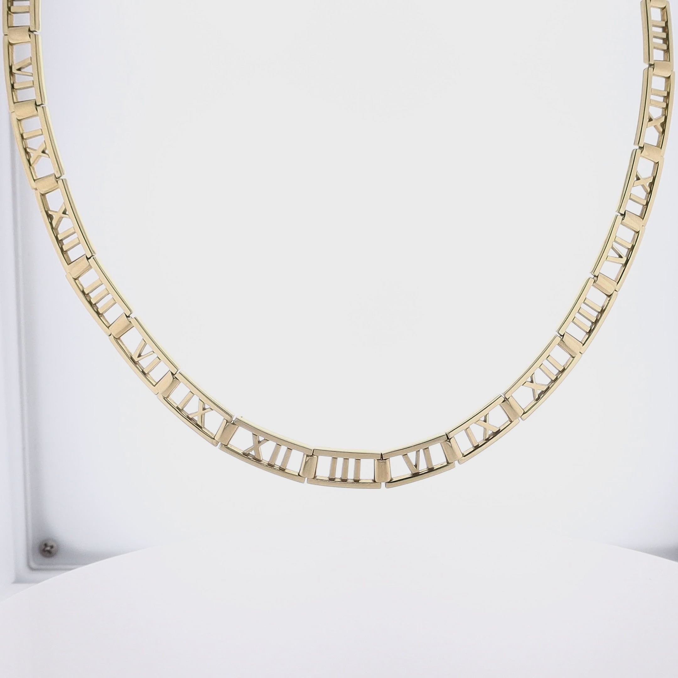 Estate Tiffany & Co 18k Yellow Gold Roman Numerals Atlas