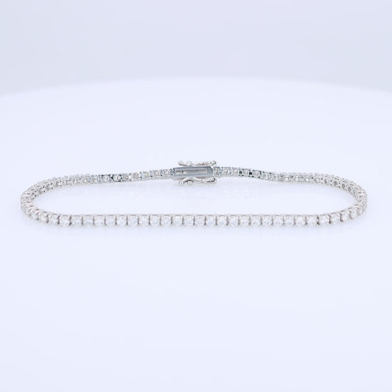 White gold 2.84 carat diamond tennis bracelet on a white background