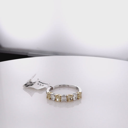 18k Two-Tone Alternating Yellow and White Diamond Band