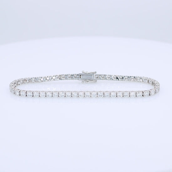 White gold 6.50 carat diamond tennis bracelet on a white background