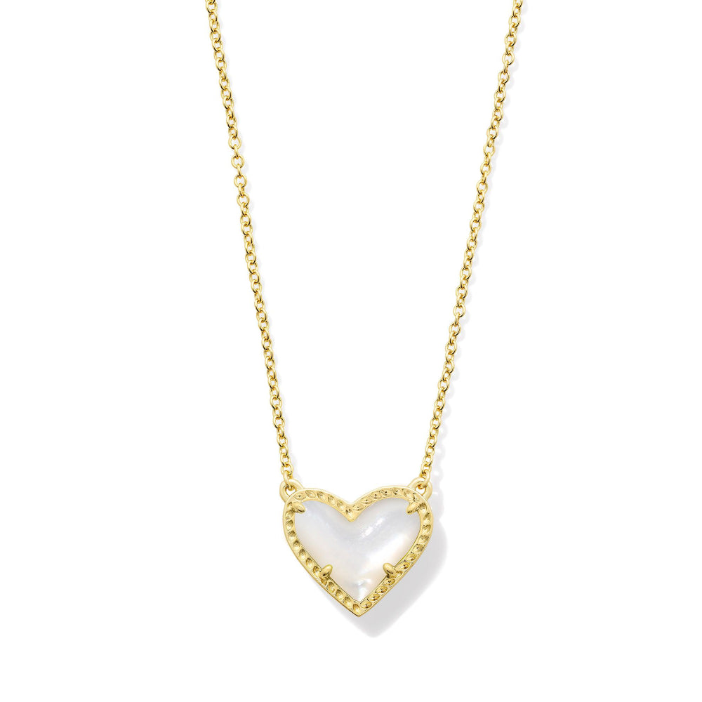 Kendra Scott Gold Ari Heart Short Pendant Necklace in Ivory Mother of Pearl