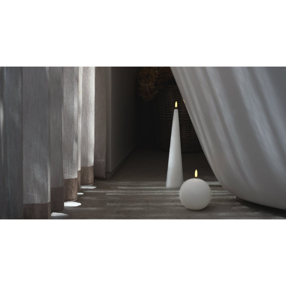 Uyuni Lighting LED Round Candle 3.9" x 3.9"- Nordic White