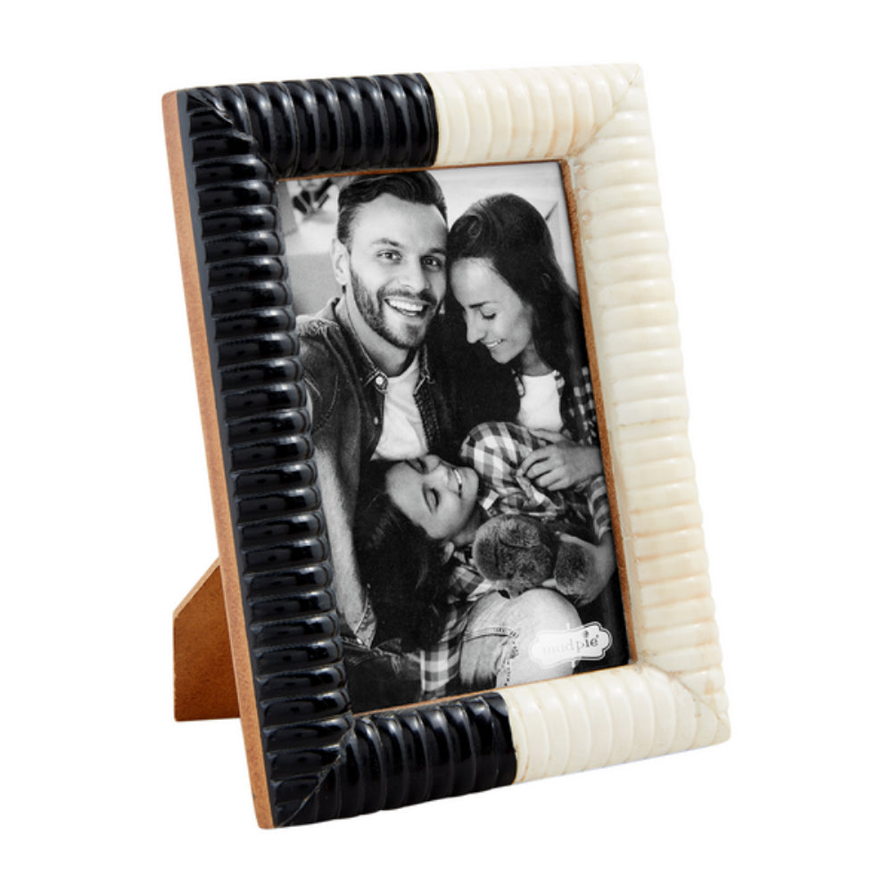Mud Pie Black & White Ribbed Frame – Smyth Jewelers