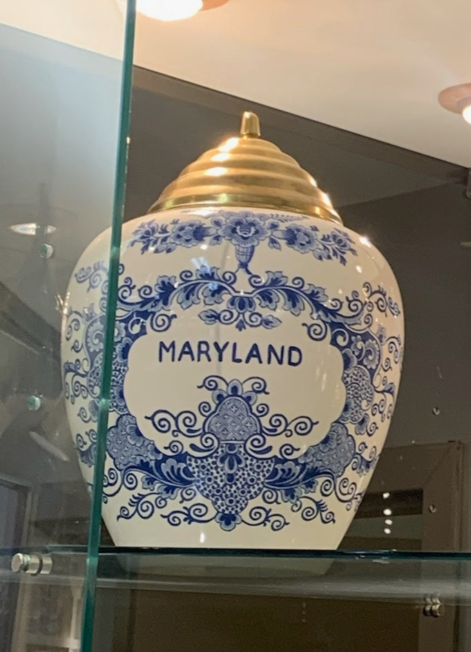 Blue Delft Maryland Tabacco Jar
