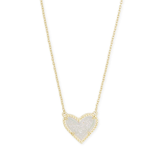 Kendra Scott Ari Heart Gold Pendant Necklace