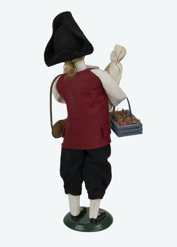 Byer's Choice Colonial Shopping Man