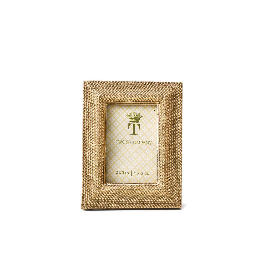 Rectangle 2x3 golden picture frame on a white backround. 