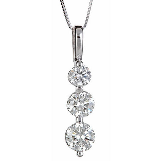 14k Gold Graduated Diamonds Pendant Necklace
