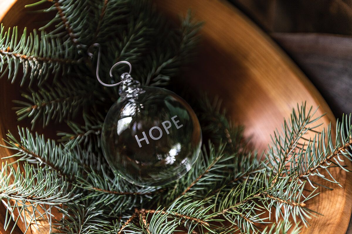 Simon Pearce Round Ornament - Hope